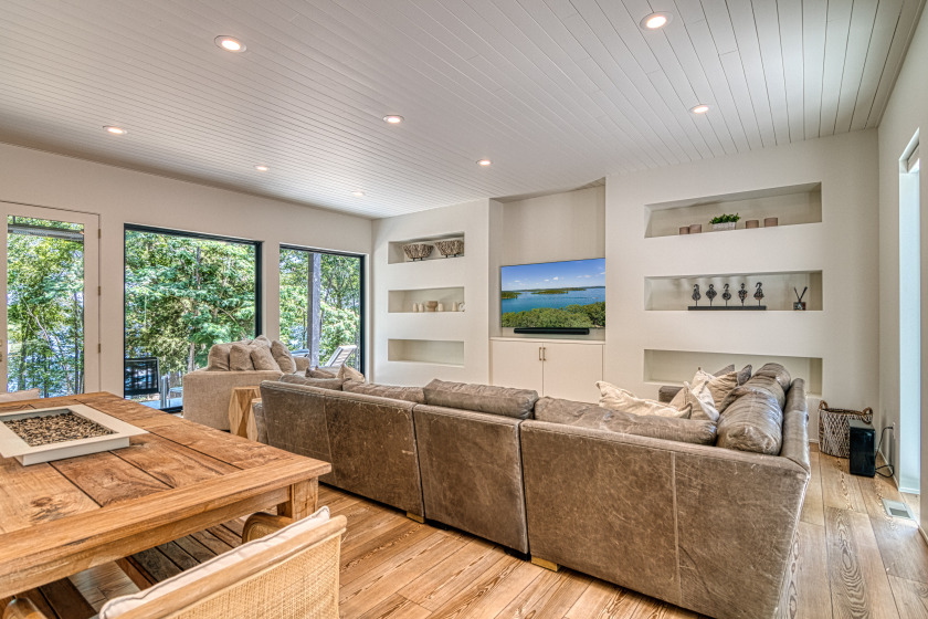 Lakefront Home - Private Dock SOLD - photo 6