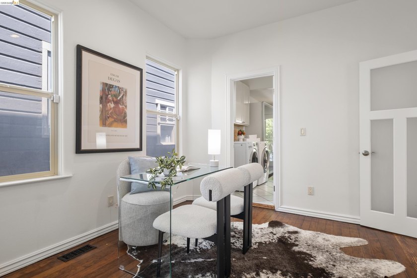 Beautifully updated while honoring its Edwardian roots, 3306 - photo 18
