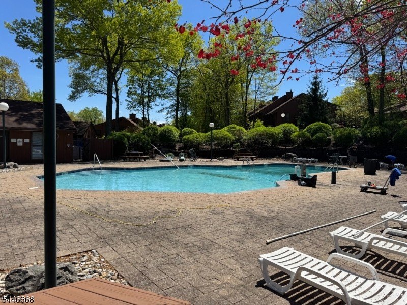 Welcome to desirable Overlook Village! This multilevel - photo 39