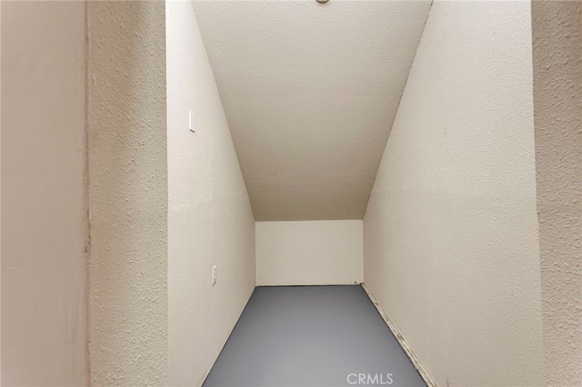 A truly rare mixed-use commercial opportunity offering the - photo 45