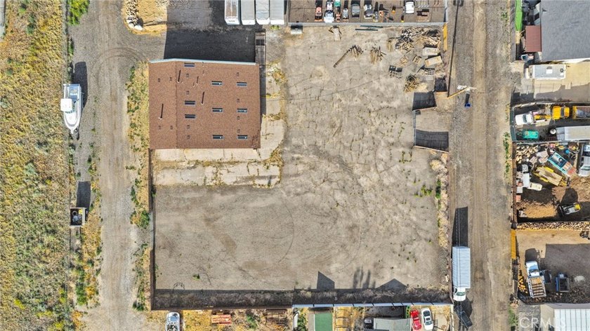 A truly rare mixed-use commercial opportunity offering the - photo 60