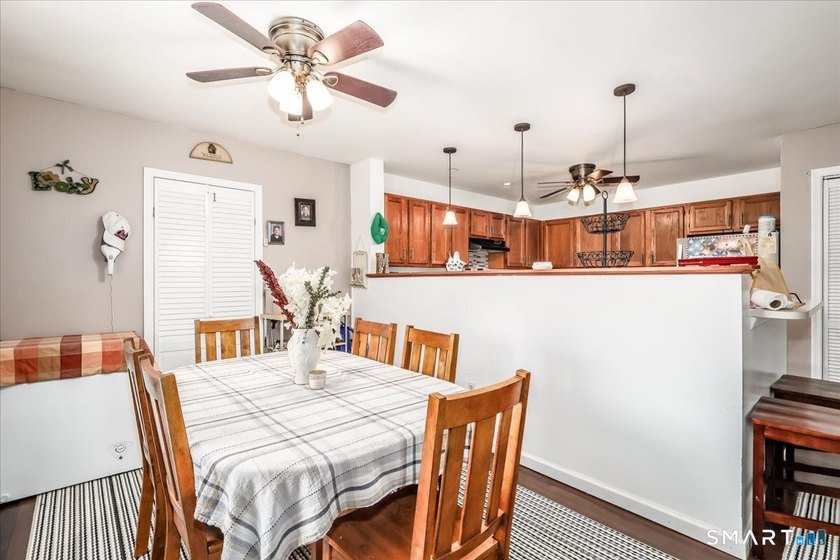 Welcome to this well-maintained Danbury condominium offering - photo 15
