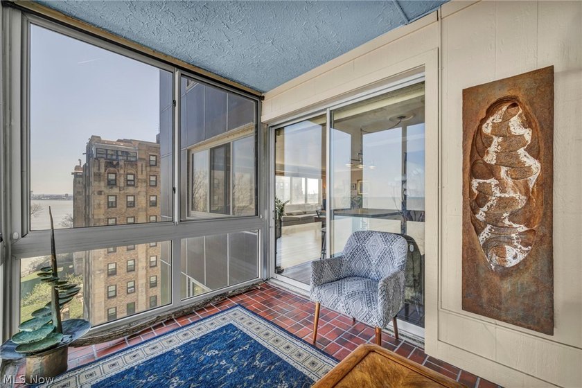 Major Price Improvement! Experience life above it all in Marine - photo 17