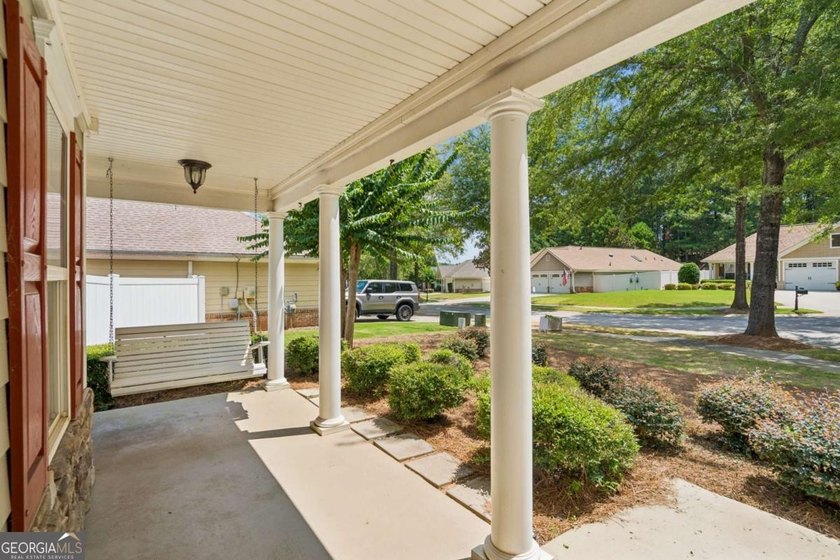 Welcome home to The Cottages at Heron Bay, a beautifully - photo 3