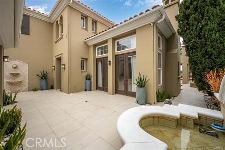 Welcome to a beautifully remodeled and fully furnished - photo 5