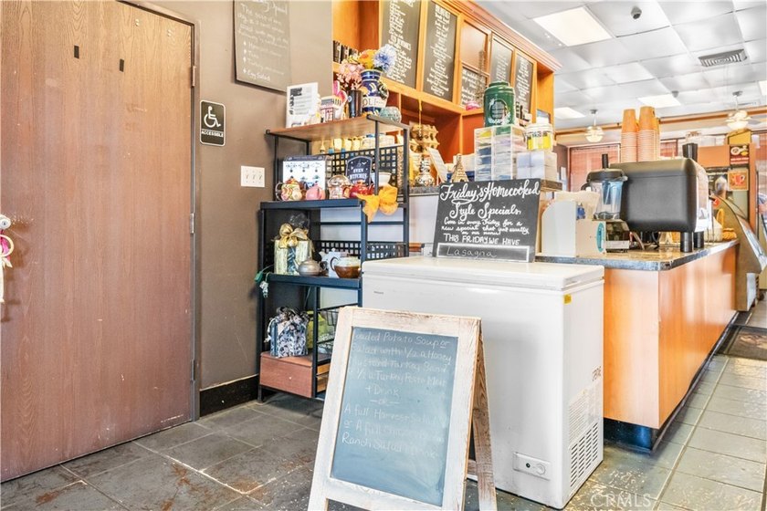 Are you passionate about great coffee, specialty drinks, and a - photo 19