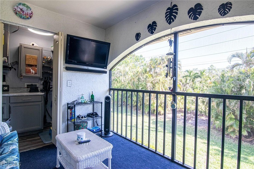 Seller is Motivated. Charming and remodeled condo in one of the - photo 4