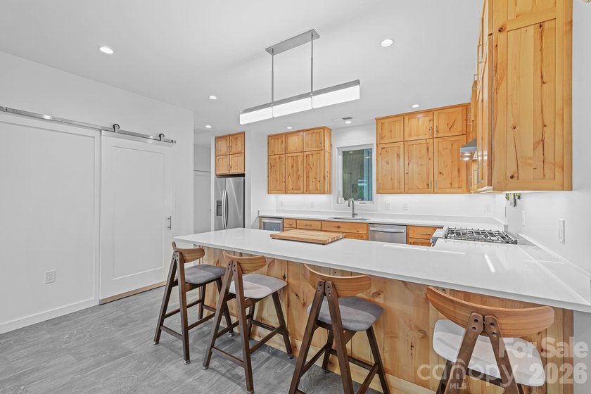 Mountain serenity meets modern comfort in this exceptional - photo 15