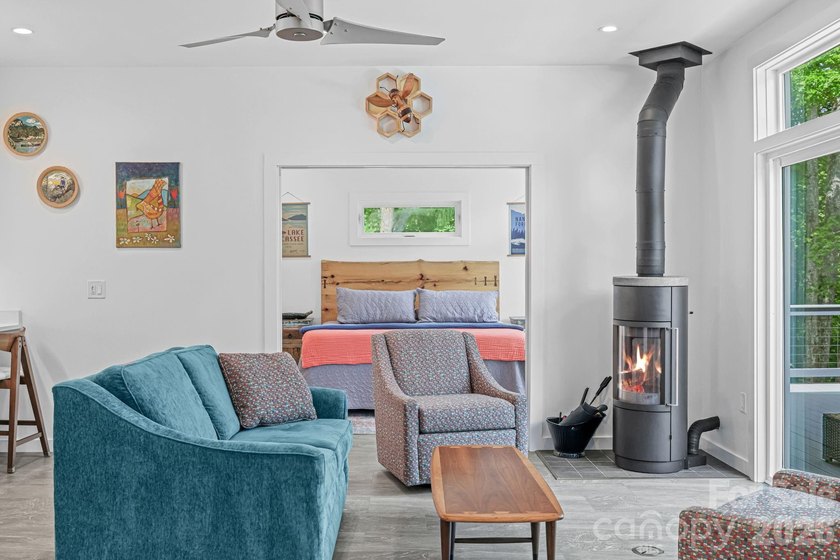 Mountain serenity meets modern comfort in this exceptional - photo 21