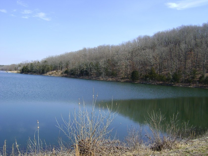 Diamond Lake lot with 224 feet of lake frontage, with a great - photo 3