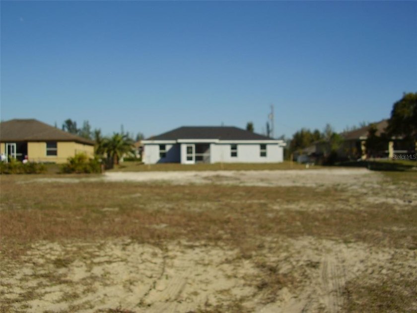 BUY THIS FANTASTIC LOT IN BEAUTIFUL CAPE CORAL. BUILD YOUR DREAM - photo 2
