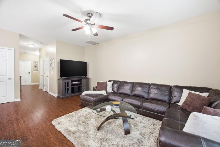 You just found the cleanest and best maintained townhome in - photo 4