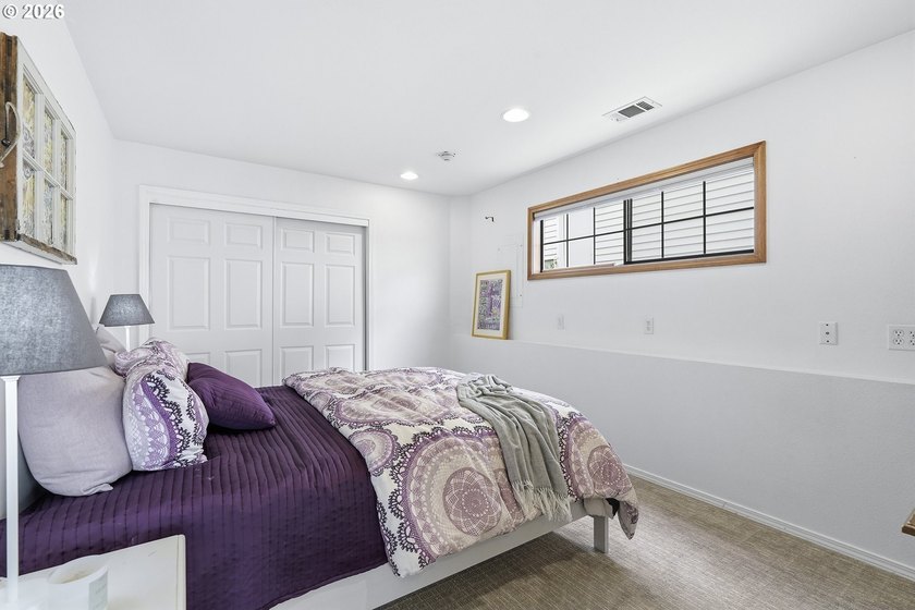 Experience stunning panoramic views that draw you straight to - photo 23