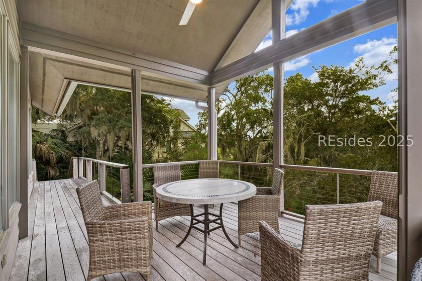 This sophisticated Marsh Island turn-key home offers a perfect - photo 42