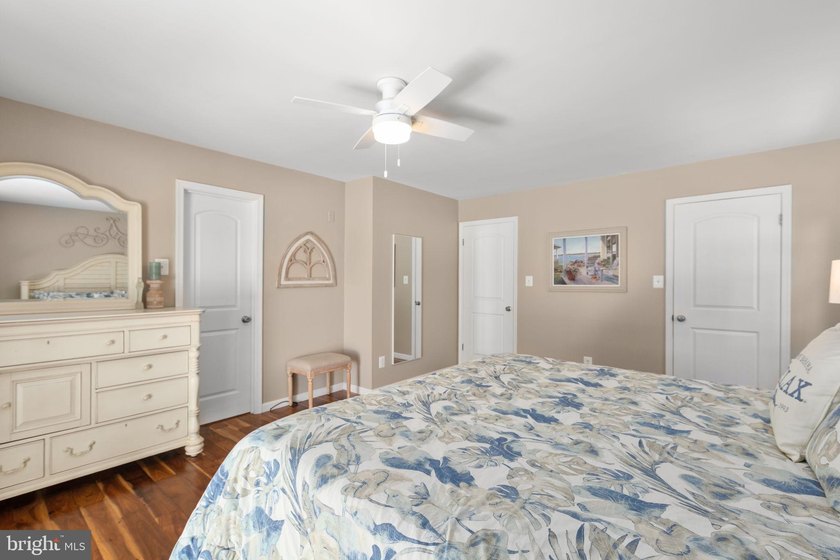 Rare Deep-Water Lakefront Living-Turnkey, Updated, and Ready for - photo 30