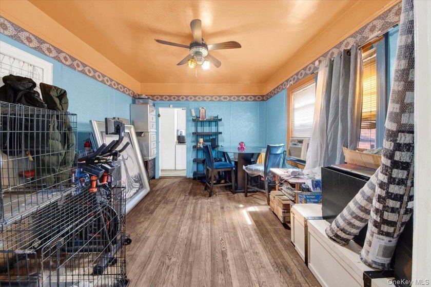 Wakefield Brick detached single family 3 bedroom duplex with - photo 4