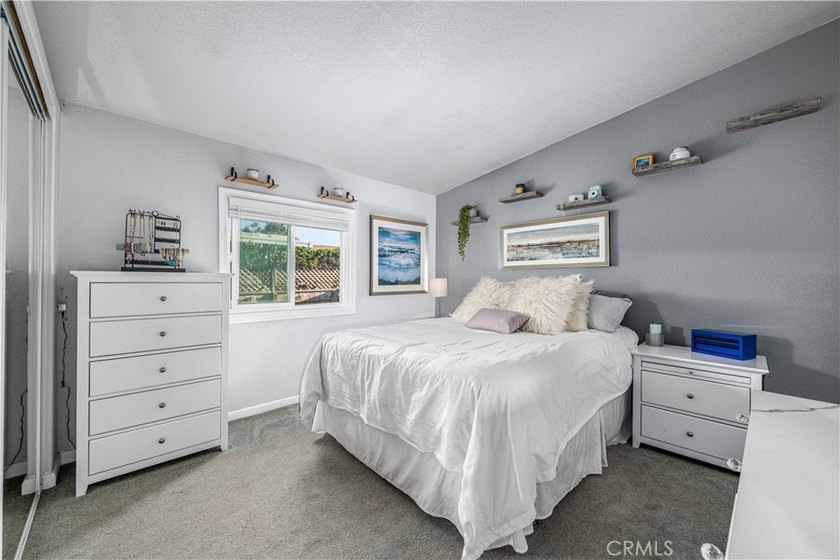 Boasting a rare, extra-large yard with a great grass area, this - photo 20