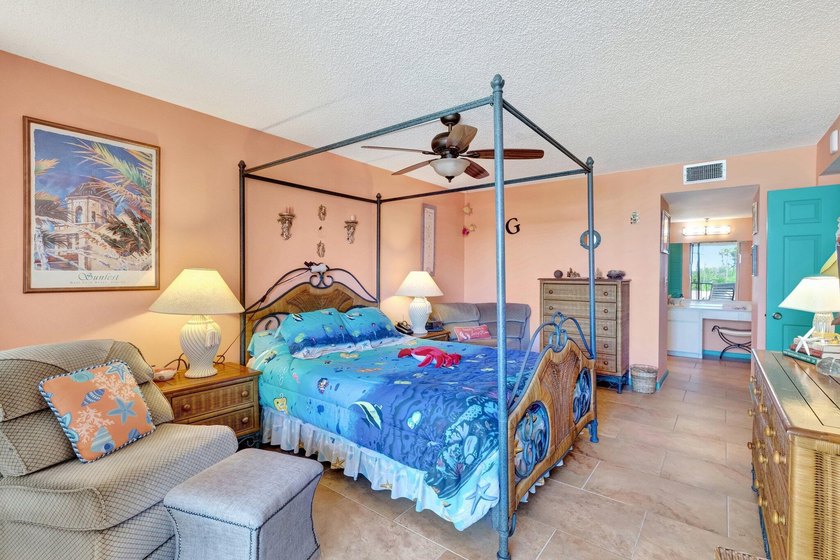 Paradise Found!!! 2nd floor 2/2 Seascape I condo in desirable - photo 13