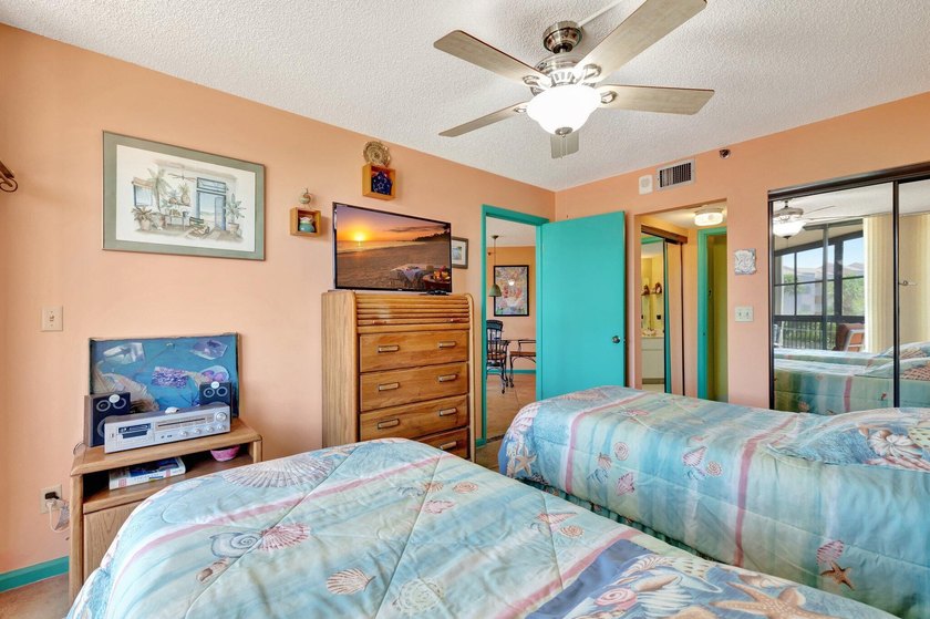 Paradise Found!!! 2nd floor 2/2 Seascape I condo in desirable - photo 24