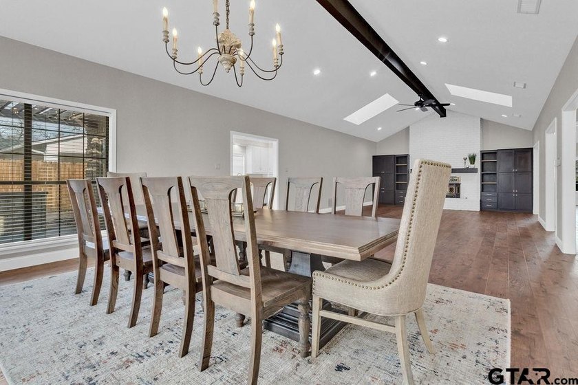 This beautifully updated home strikes that perfect balance - photo 14