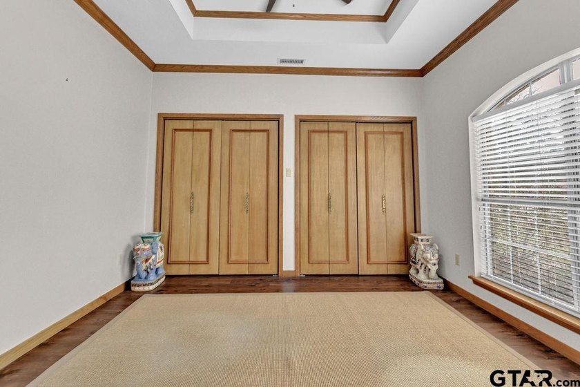 This beautifully updated home strikes that perfect balance - photo 36