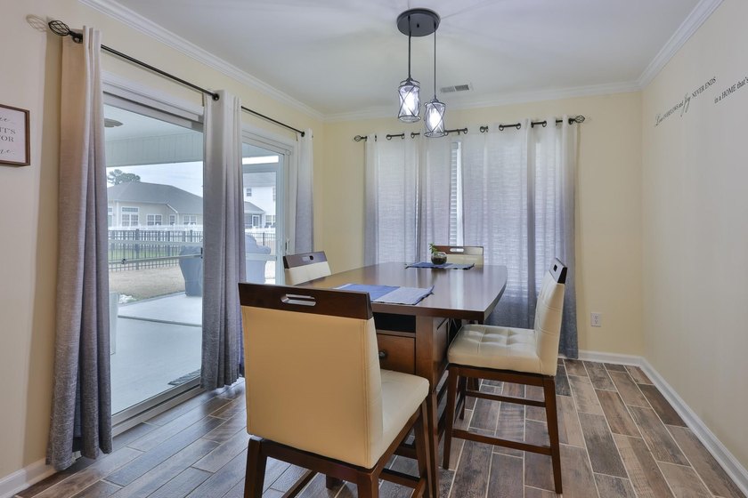 Welcome to 117 Bleckley Ave, located in the desirable Arrowhead - photo 8