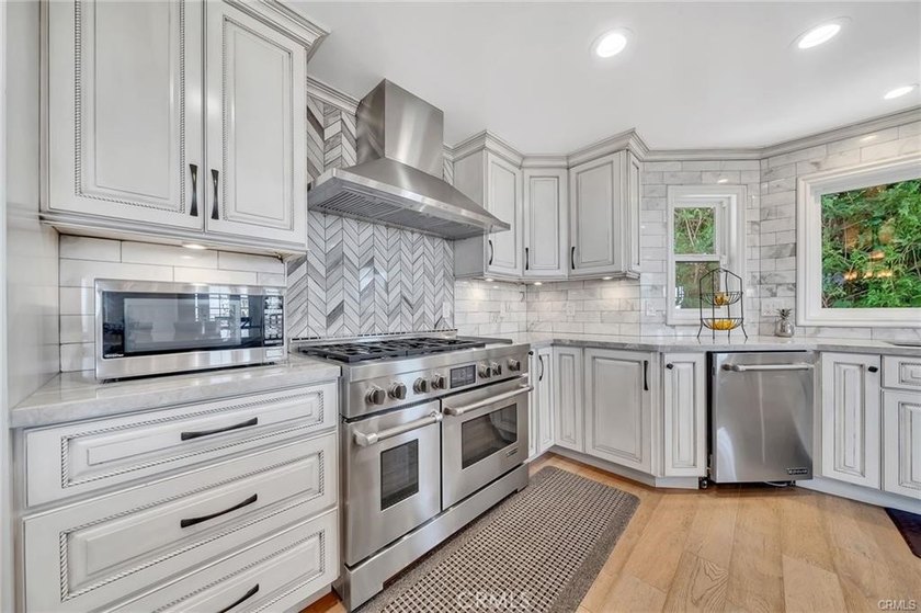 Immaculate custom built private recently remodeled oasis home - photo 19