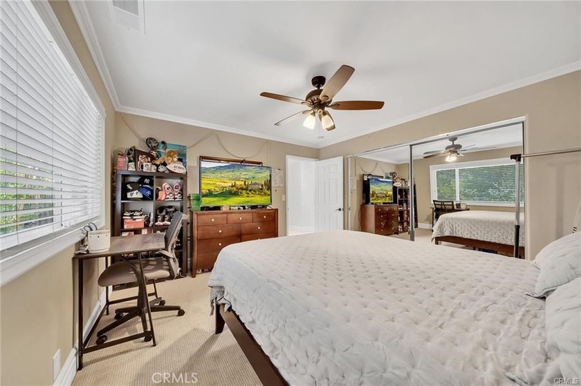 Immaculate custom built private recently remodeled oasis home - photo 42