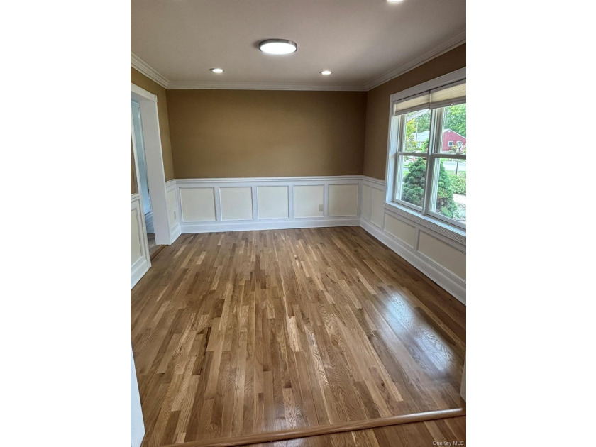 gorgeous renovated sprawling ranch,in desirable timber ridge - photo 6