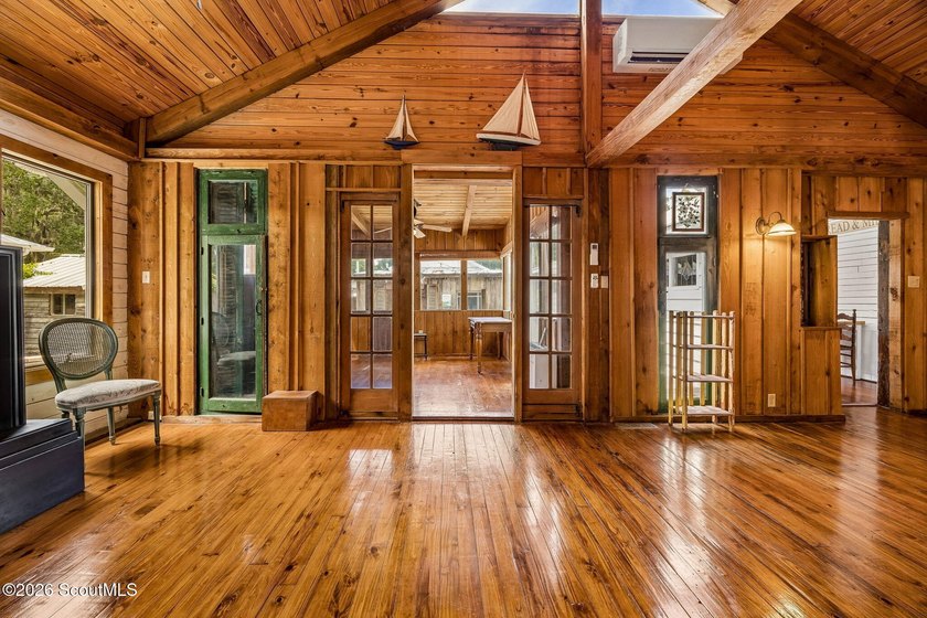 Timeless character and thoughtful updates converge at 309 Mahan - photo 38