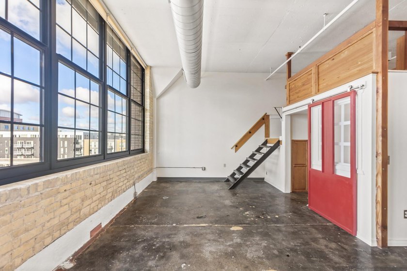 Location, Location, Location! Loft-Style Living in the Heart of - photo 9