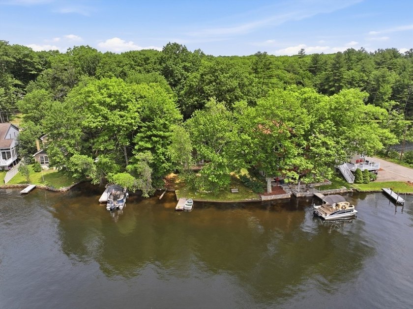 OFFER DEADLINE MONDAY 5PM. WATERFRONT RETREAT ON STILES - photo 35