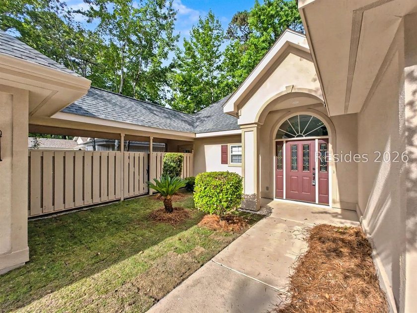 Welcome to 3 Canebrake Lane! Remodeled in 2025, this beautifully - photo 3