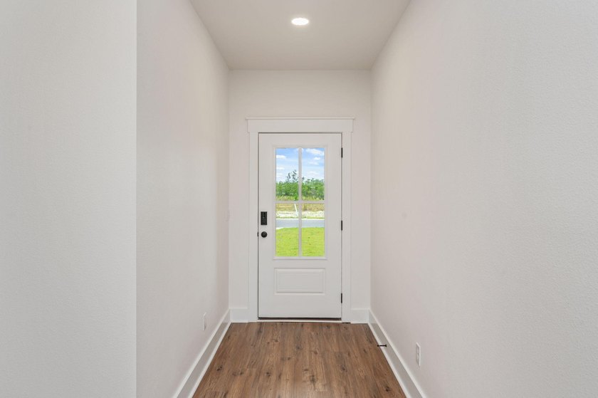Welcome home to this beautiful new construction 4-bedroom - photo 5