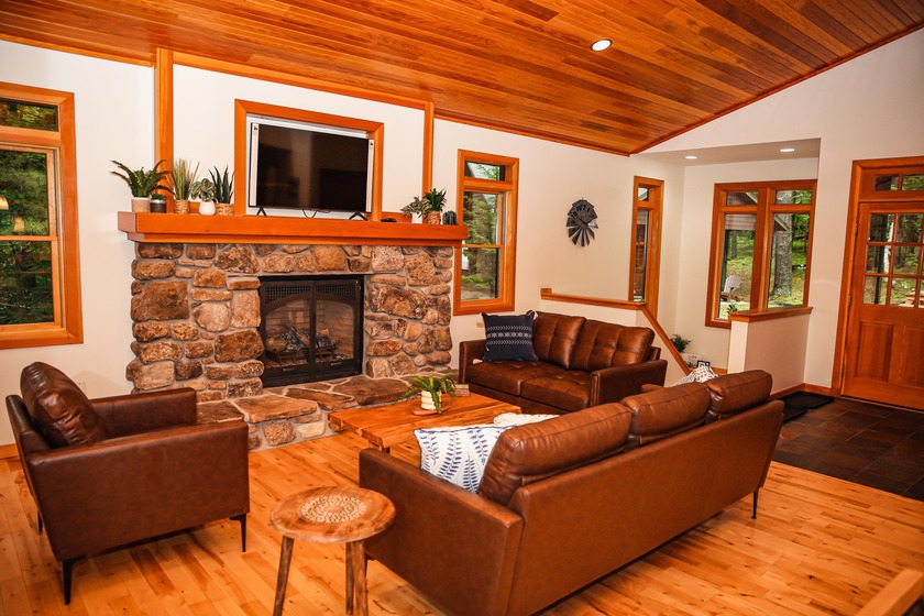 Escape into relaxation &amp; serenity at 32 Seneca Trail, which - photo 4