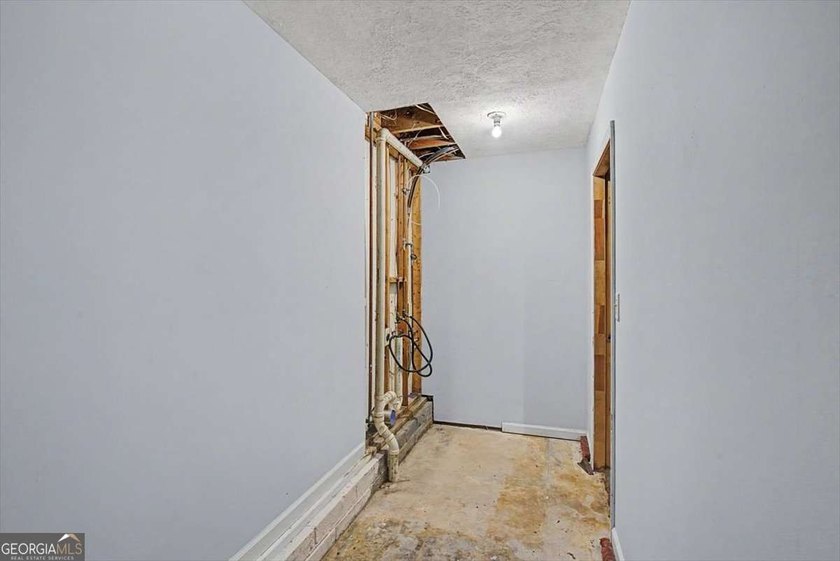 Looking for a home you can make your own? This split-foyer home - photo 29