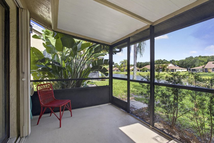 Welcome to this beautifully maintained 2-bedroom, 2-bath - photo 37