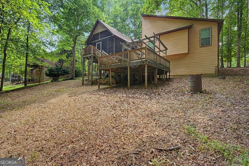 Looking for a home you can make your own? This split-foyer home - photo 41