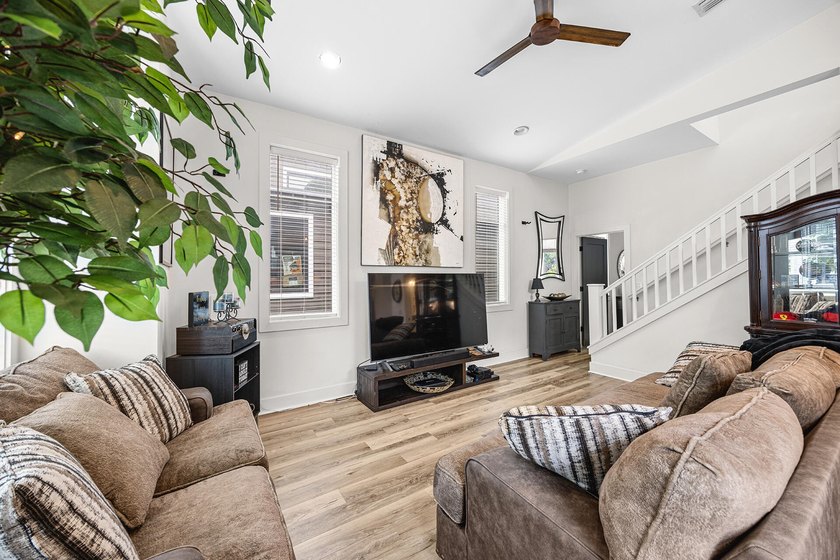 Get ready to fall in love with a home that's pure coastal-cool - photo 5