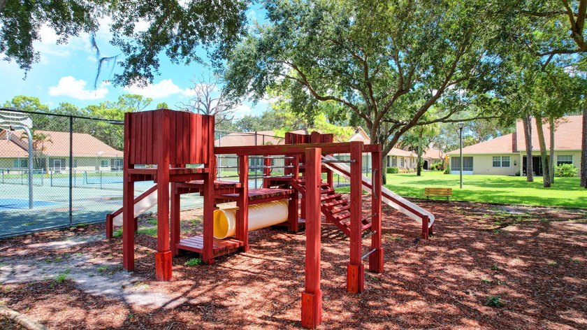 Welcome to this beautifully maintained 2-bedroom, 2-bath - photo 58