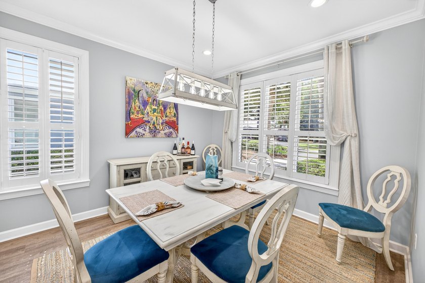 PRICE POSITIONED IN SANDESTIN! This iconic, single-level Florida - photo 2