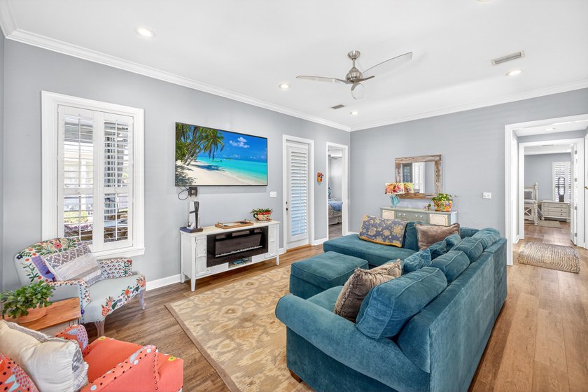 PRICE POSITIONED IN SANDESTIN! This iconic, single-level Florida - photo 5