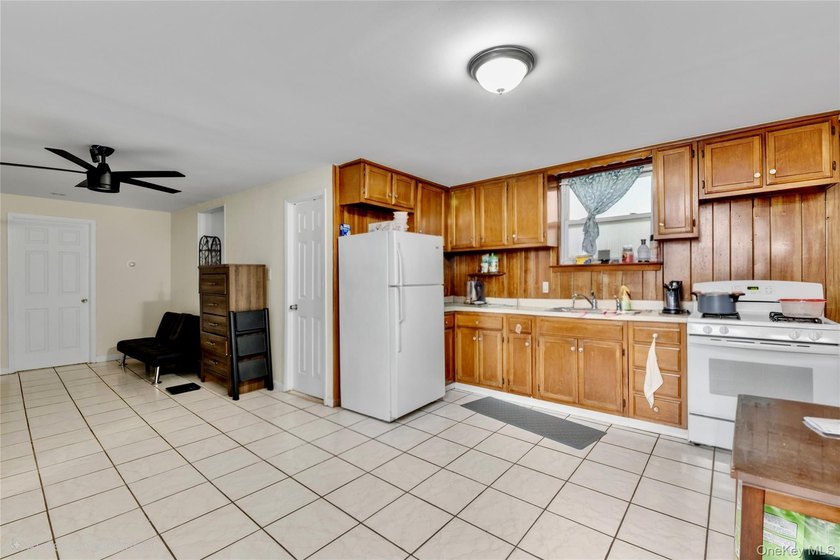 36-11 Utopia Parkway is a detached brick legal 2-family home - photo 23