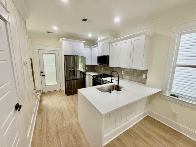 CUSTOM NEW CONSTRUCTION on an up and coming area with many new - photo 6