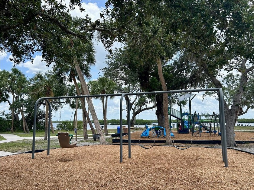 Nestled in the tranquil Harbour Heights community of Punta Gorda - photo 11