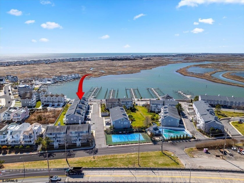 BAY VIEWS and Coastal Living!! Tucked away Ocean City's southend - photo 8