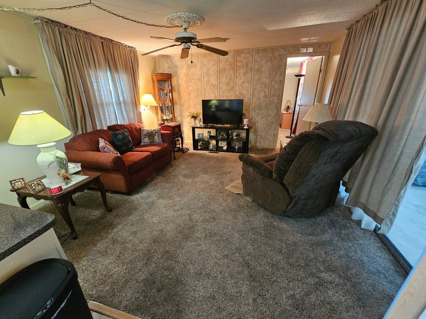 Welcome to your peaceful retreat in this beautiful 2-bedroom - photo 17
