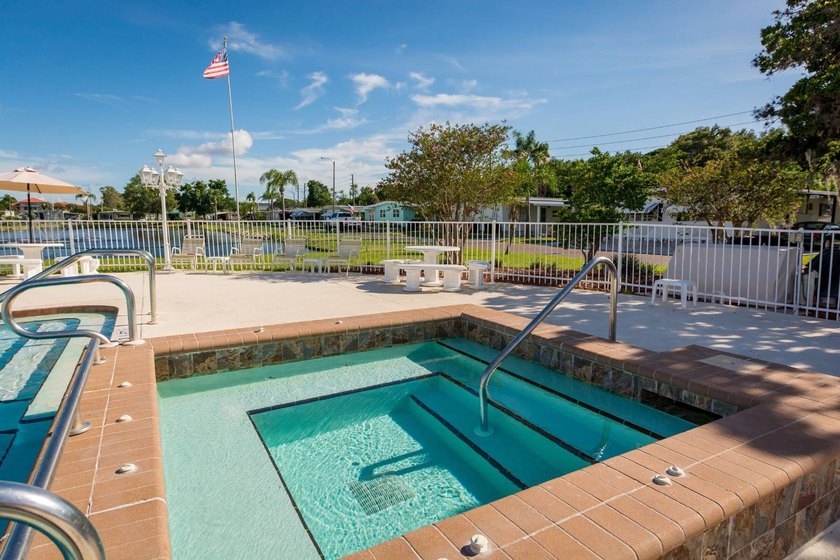 Welcome to your peaceful retreat in this beautiful 2-bedroom - photo 43