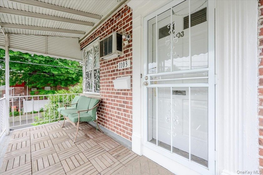 Welcome to this beautifully maintained all-brick multi-family - photo 5