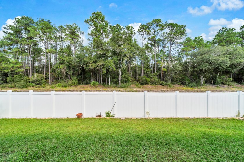 Priced below market value! Meticulously maintained and loaded - photo 34